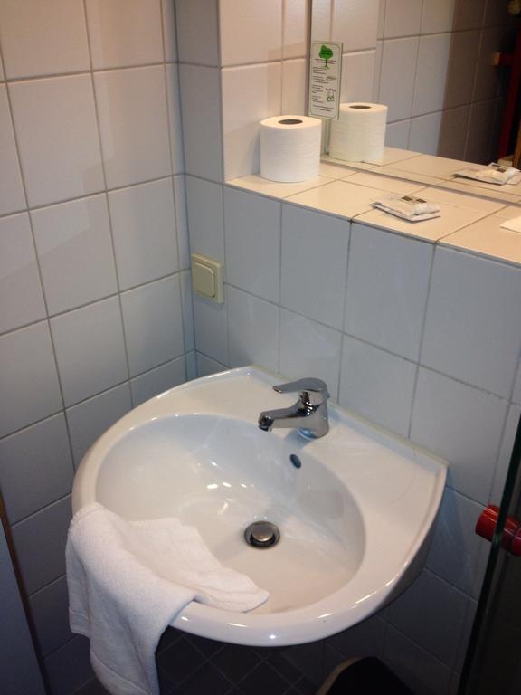 A1 Raststaette & Motel Hamburg-Stillhorn Extérieur photo